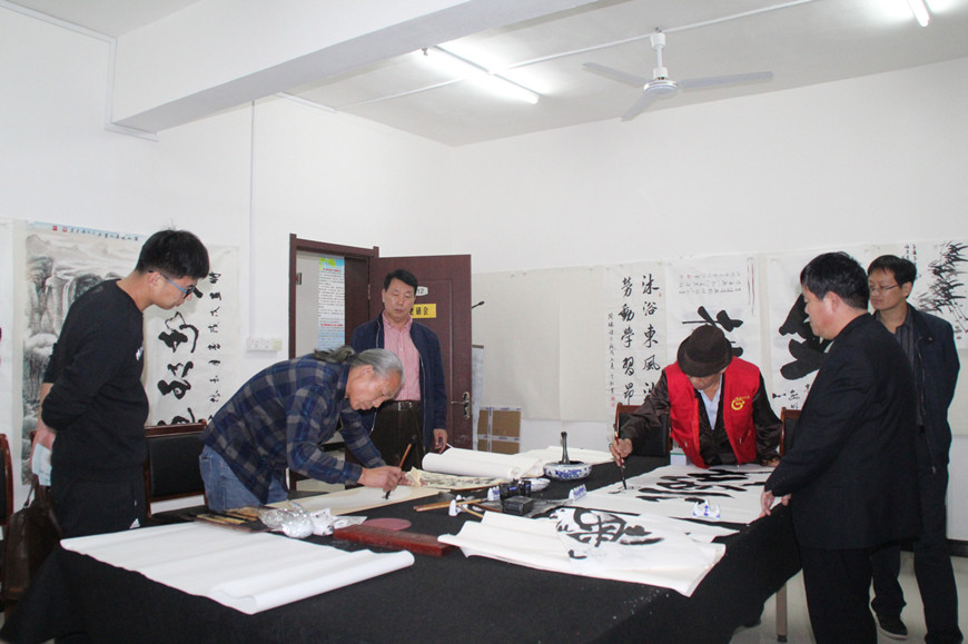 1540364735418382.jpg 12.JPG